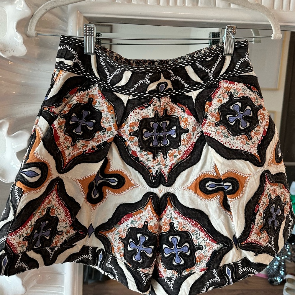 Ulla Johnson Black and White Patterned Women Shorts